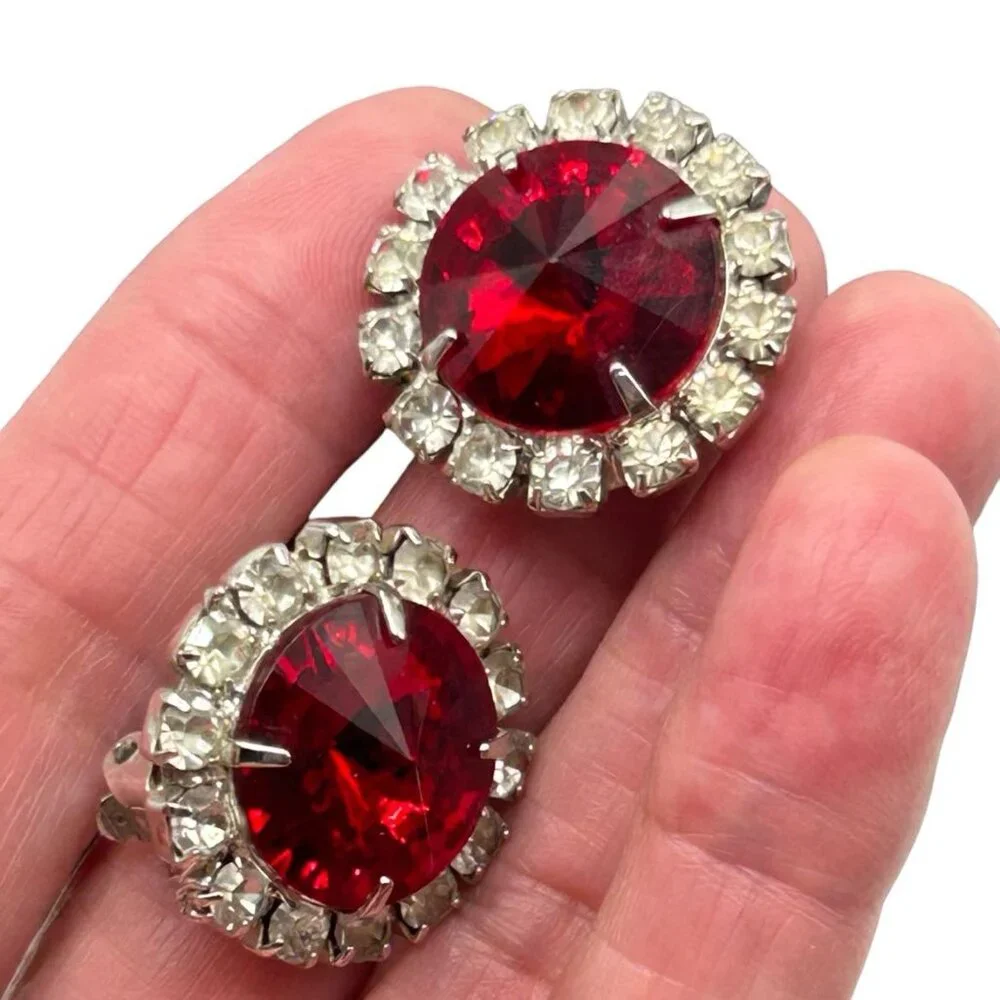 Vintage Intense Red Rivoli Clear Rhinestone Large Clip Earrings